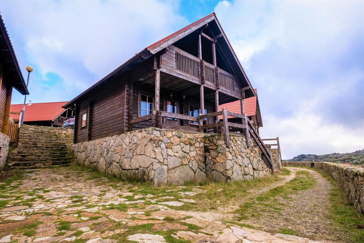 Villa Chale De Montanha Com Sons De Rio Cortes do Meio Exterior foto